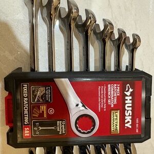 Milwaukee FASTBACK™ Hawkbill Folding Knife  7.25"   # 48-22-1525   NEW